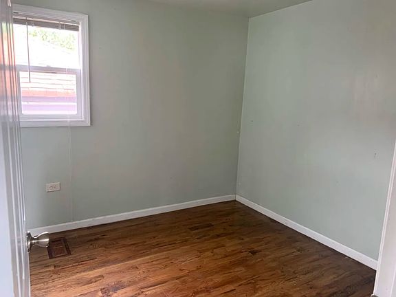 5th image of 3051 S Poplar Ave