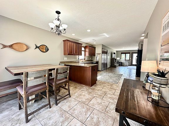 4th image of 342 Benit Dr Unit 11