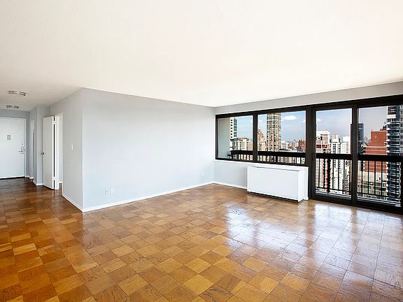 4th image of 300 E 59th St APT 3406