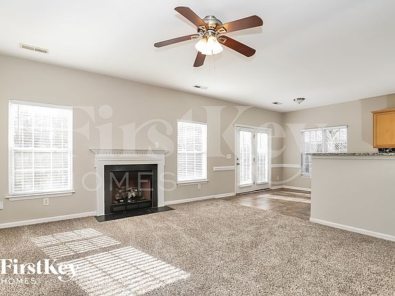 4th image of 3750 Wharton Dr