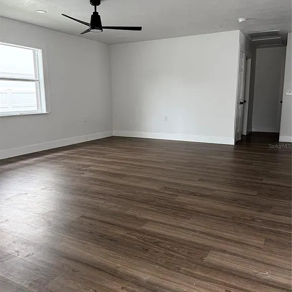1819 Shore Acres Blvd NE — Photo 18
