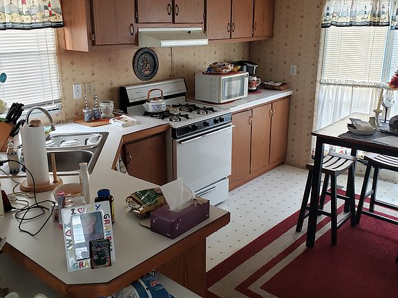 5th image of 30 Sans Souci Trailer Park
