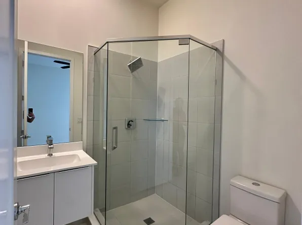 6681 NW 104th Ave, Doral, FL 33178