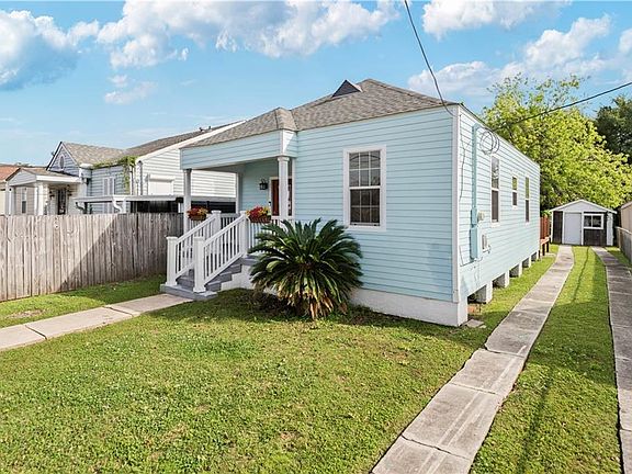 2nd image of 8227 Oleander St