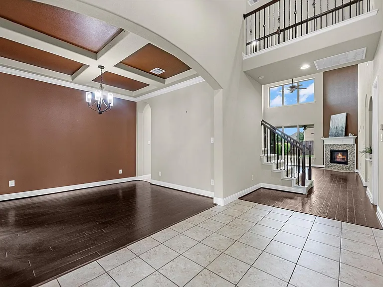 15819 Graham Spring Ln — Photo 26