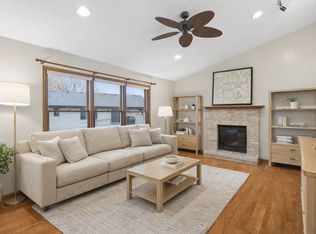 1908 Sibley View Ln, Northfield, MN 55057