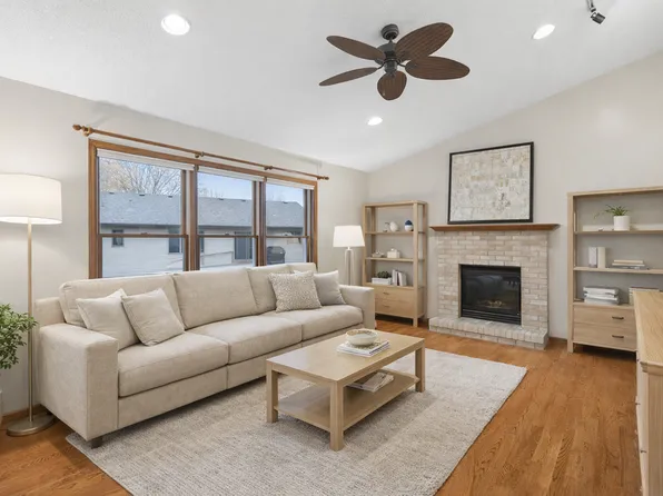 1908 Sibley View Ln, Northfield, MN 55057