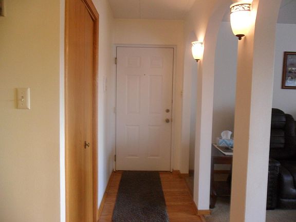 2nd image of 15714 Deerfield Ct