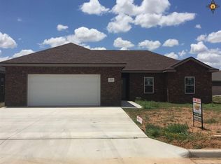 213 Nonpareil Rd, Clovis, NM 88101