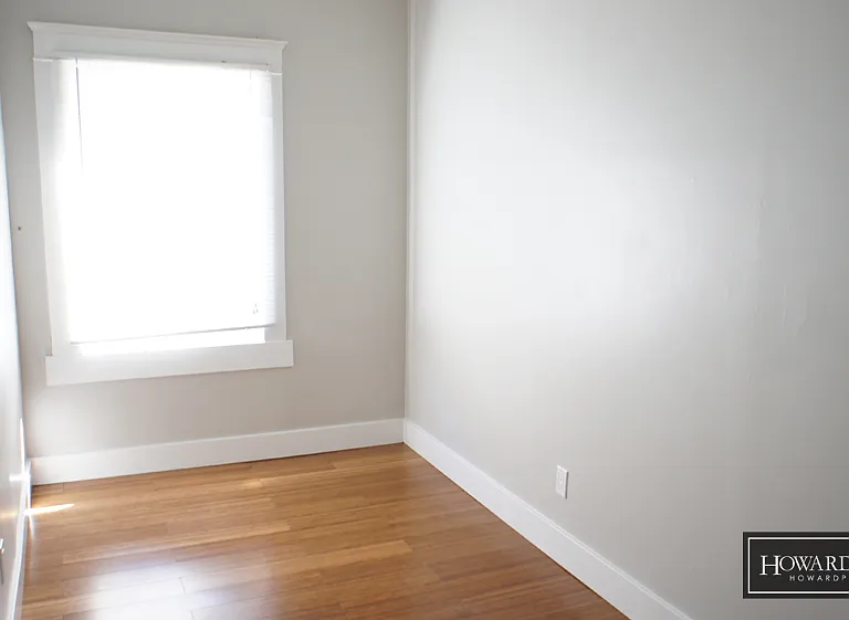 432 E 6th St #436 — Photo 5
