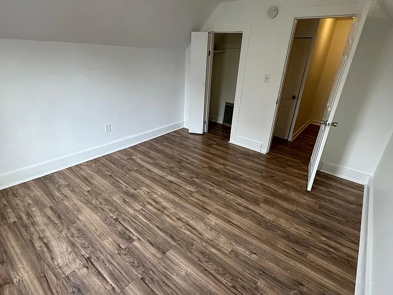 569 Winthrop Ave #2 — Photo 25