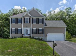 5 Saffron Ln, East Hampton, CT 06424