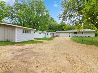 W6396 Brick Church Rd, Walworth, WI 53184