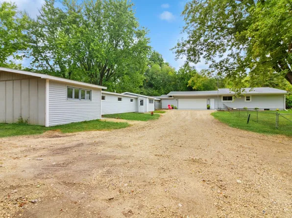 W6396 Brick Church ROAD, Walworth, WI 53184