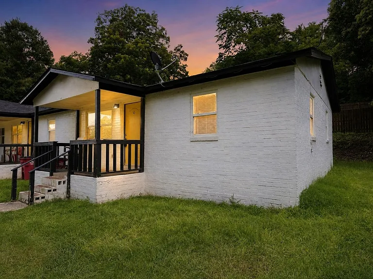 1626 Telfair Street Ln #C — Photo 2