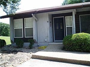 1st image of 6 Everette Ln