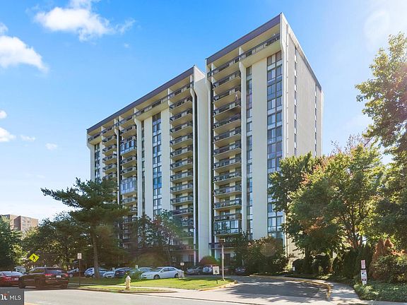 2nd image of 5300 Holmes Run Pkwy APT 815