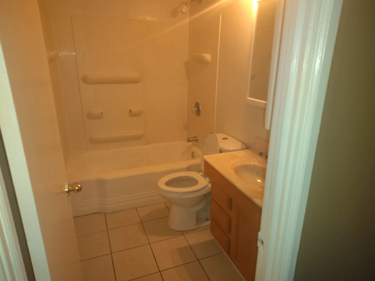 427-429 South 27th Street - 2 — Photo 4