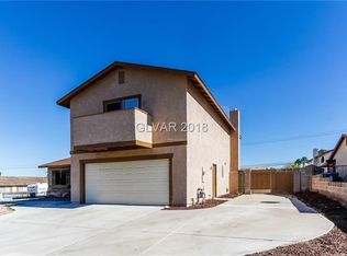 707 Strawberry Pl, Henderson, NV 89002