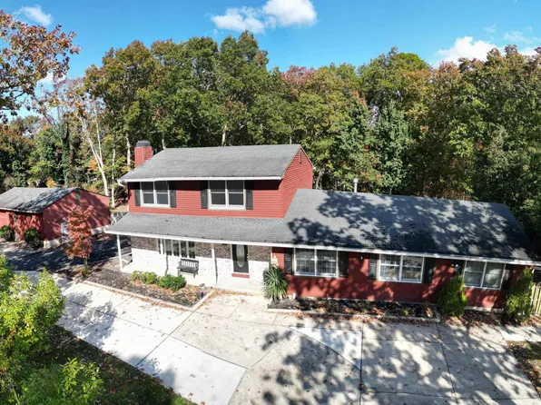 223 E Jimmie Leeds Rd, Galloway, NJ 08205