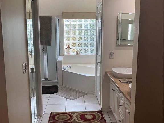 3rd image of 298 Sabal Lake Dr