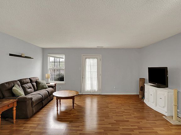 4th image of 16838 Aulton Dr