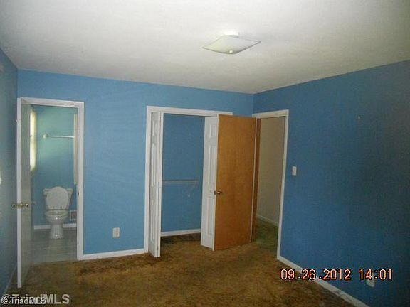 5th image of 1123 Lorraine Dr