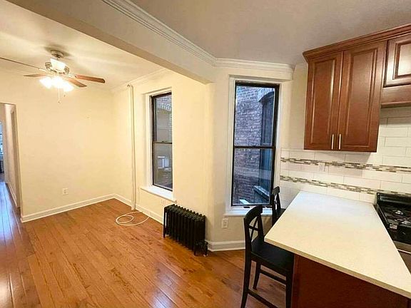 2nd image of 307 E 91st St #5