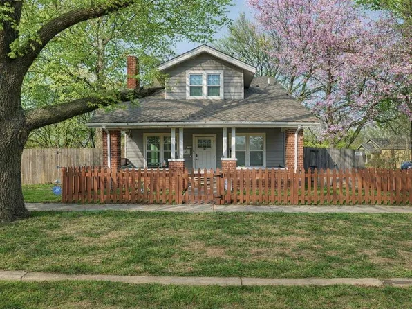 204 W Wallace St, Shawnee, OK 74801