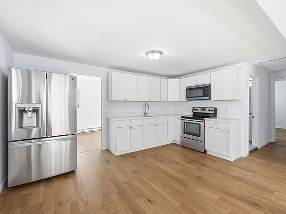 5th image of 31-37 Monarch St
