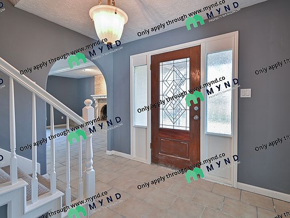 2nd image of 1522 Grand Valley Dr #1