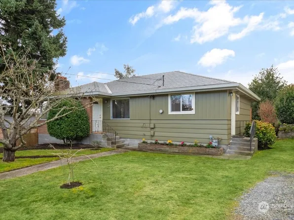 705 NW 90th Street, Seattle, WA 98117