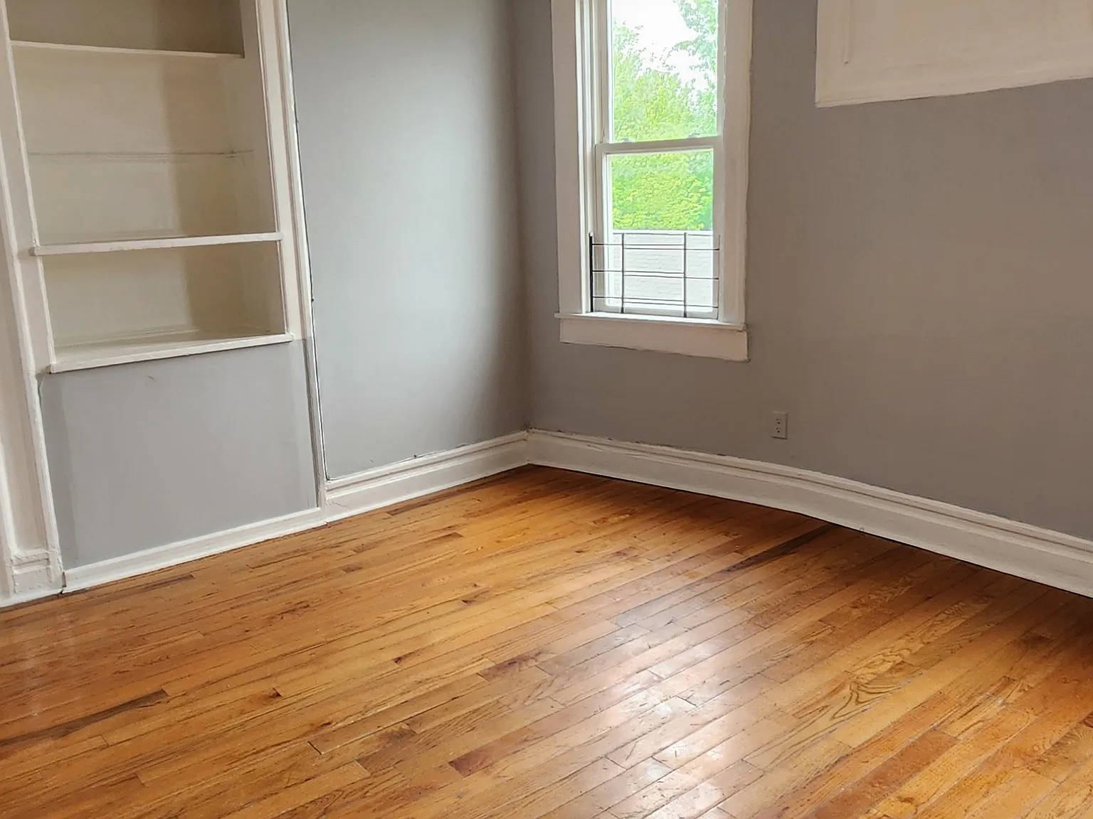 3 bed, 2000 sqft, $2,600 — Photo 1