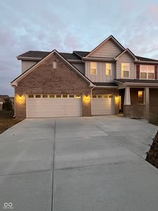 4674 Willow Ridge Ln, New Palestine, IN, 46163