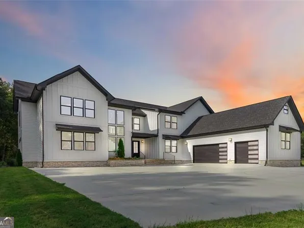 1604 Greendale Rd, Covington, GA 30014