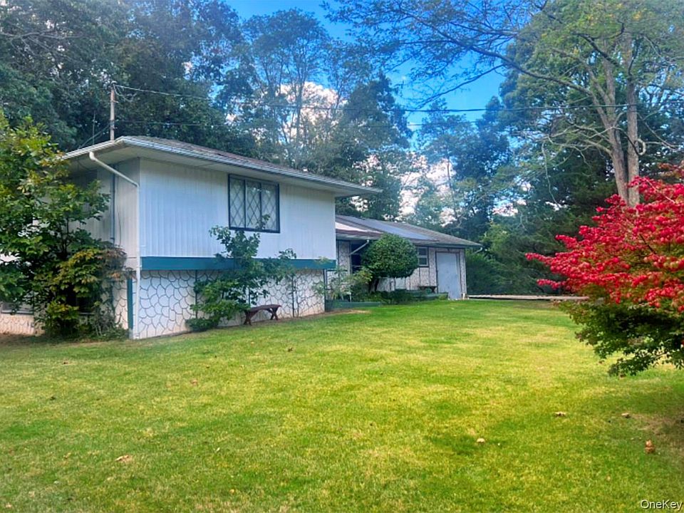 1st image of 2605 Grand Avenue