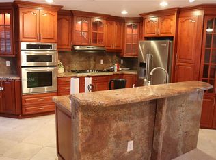 62 Gables Blvd, Fort Lauderdale, FL 33326