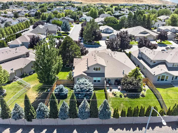 3526 Waterford St, Richland, WA 99352