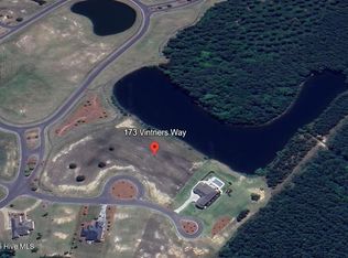 173 Vintners Way, Wallace, NC 28466