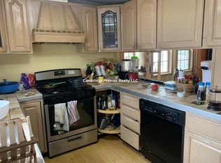 11 Charnwood Rd #1A, Somerville, MA 02144