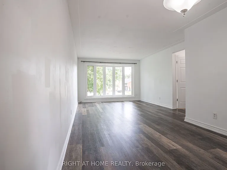 695 Glen Forrest Blvd #UPPER — Photo 15