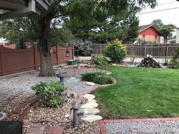 3rd image of 2303 Lincoln Dr