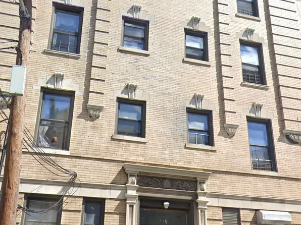 108 Lembeck Avenue image 6 of 6