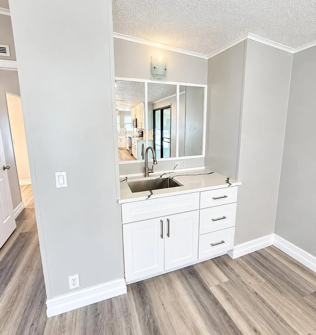 2 bed, 2.0 bath, 1584 sqft, $1,750 — Photo 4