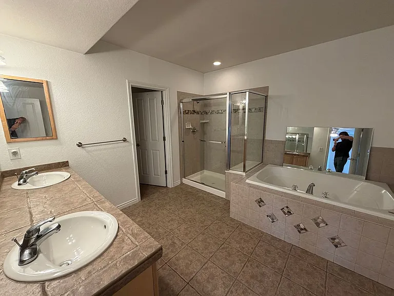 533 Laramie Blvd — Photo 11
