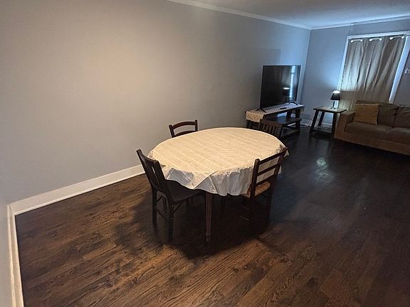 5th image of 2007 S 25th Ave