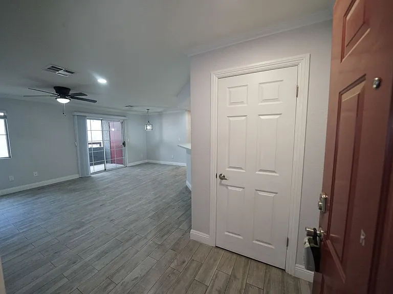 8600 W Charleston Blvd #1113-22 — Photo 5