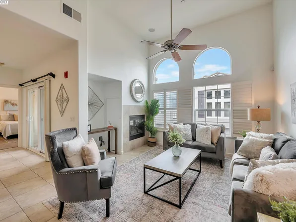 3301 Ferry Cir, Folsom, CA 95630