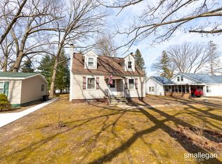 620 E Spring St, Whitehall, MI 49461