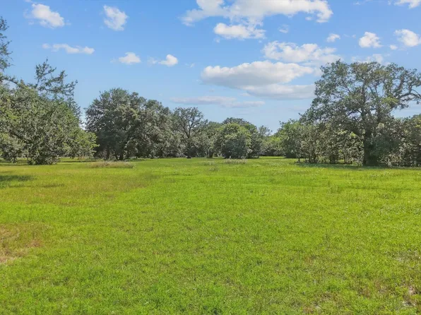 118 W Shady Shores Rd, Denton, TX 76208